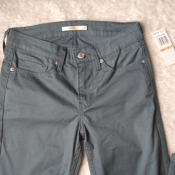 Levi Strauss 711 skinny pants in gray size 27x32 /size 2 NWT - Picture 2 of 7